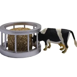 Feeder Ring with Round Bale & Cow