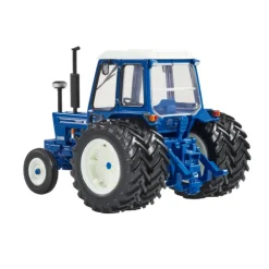 Ford 7600 with Dual Rear Wheels