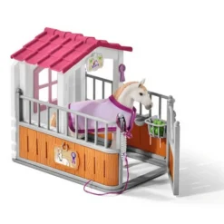 Horse Stall with Lusitano Mare