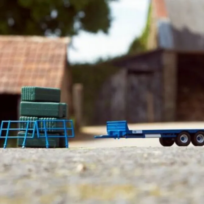 Kane Bale Trailer with Bales
