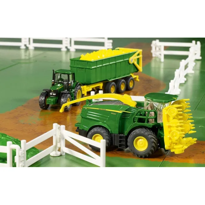 Mini John Deere 8500i Forage Harvester