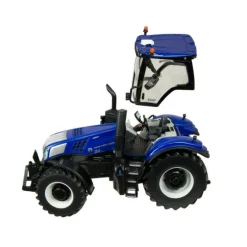 New Holland T8 Tractor