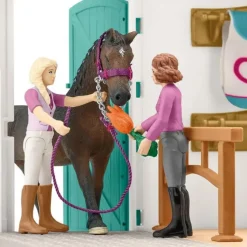 Schleich Horse Farm Shop