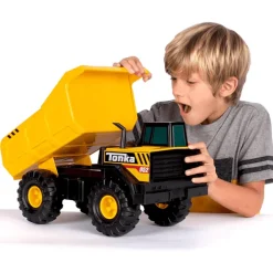 Tonka Steel Mighty Dump Truck
